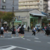 斜め横断する日本人が増加中「えっ？斜め横断が基本でしょう？」
